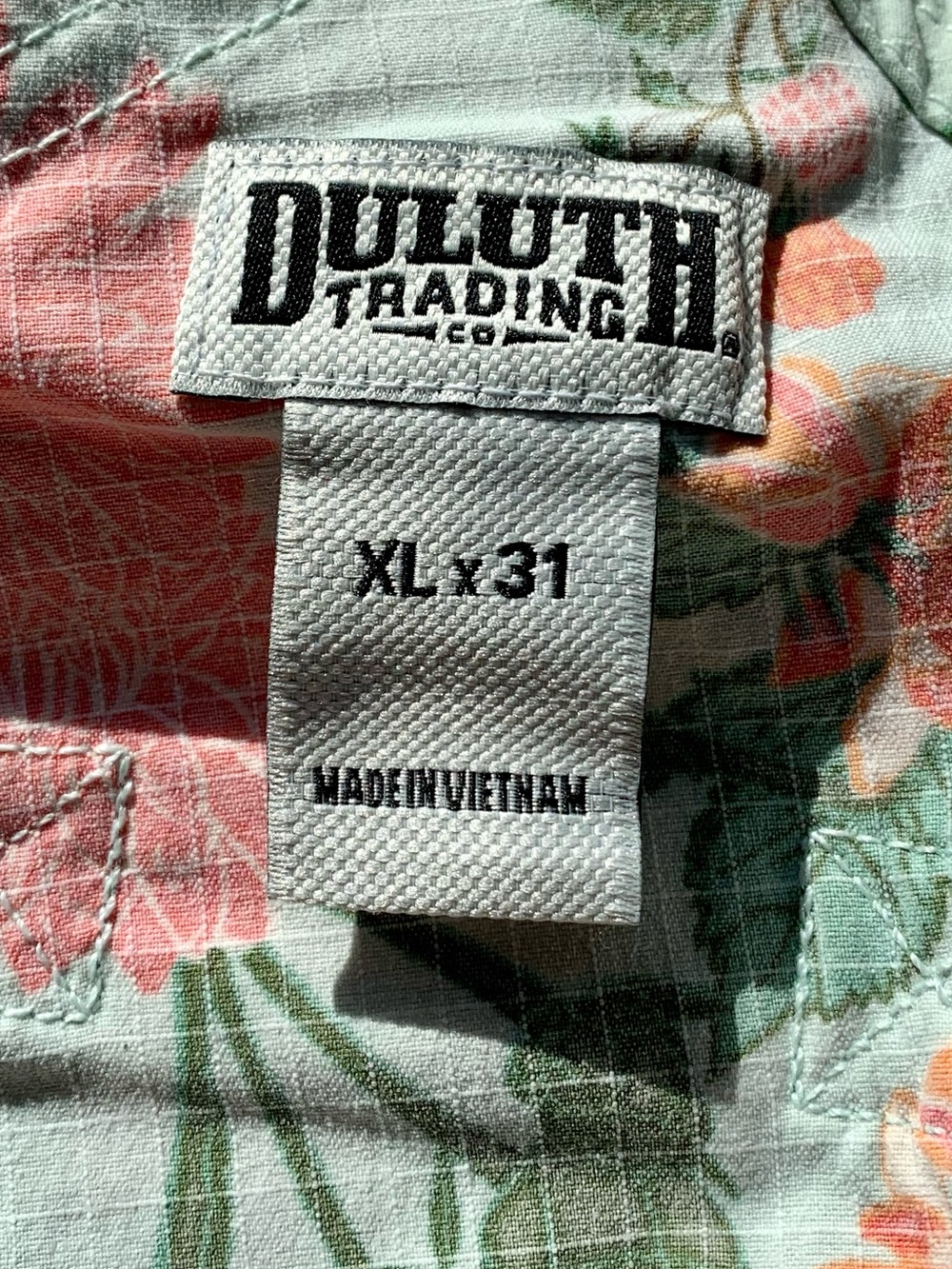 NWT Duluth XL x31L Heirloom Gardening Bib Overalls Mint Summer Dahlia Bibs Farm - Picture 6 of 7